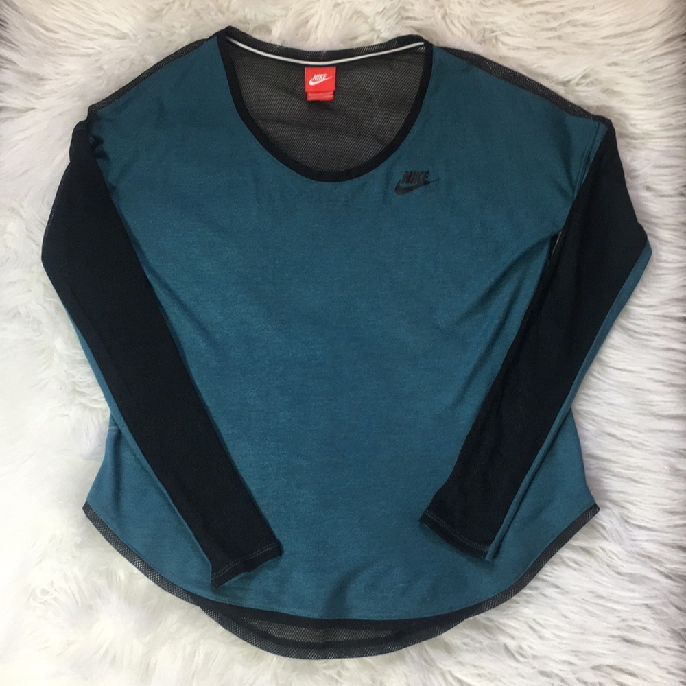 Nike | Alethic Long sleeve Mesh Top